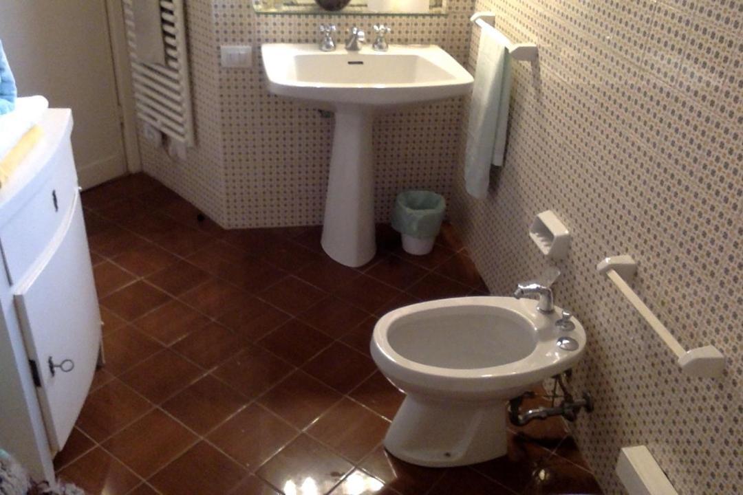 Xampilla'S Business City Mini Apartment Bassano Bassano del Grappa Exterior photo