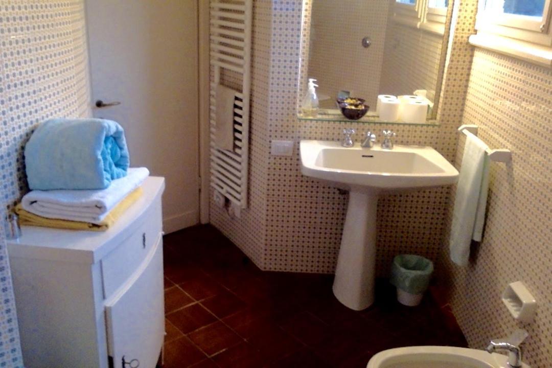 Xampilla'S Business City Mini Apartment Bassano Bassano del Grappa Exterior photo